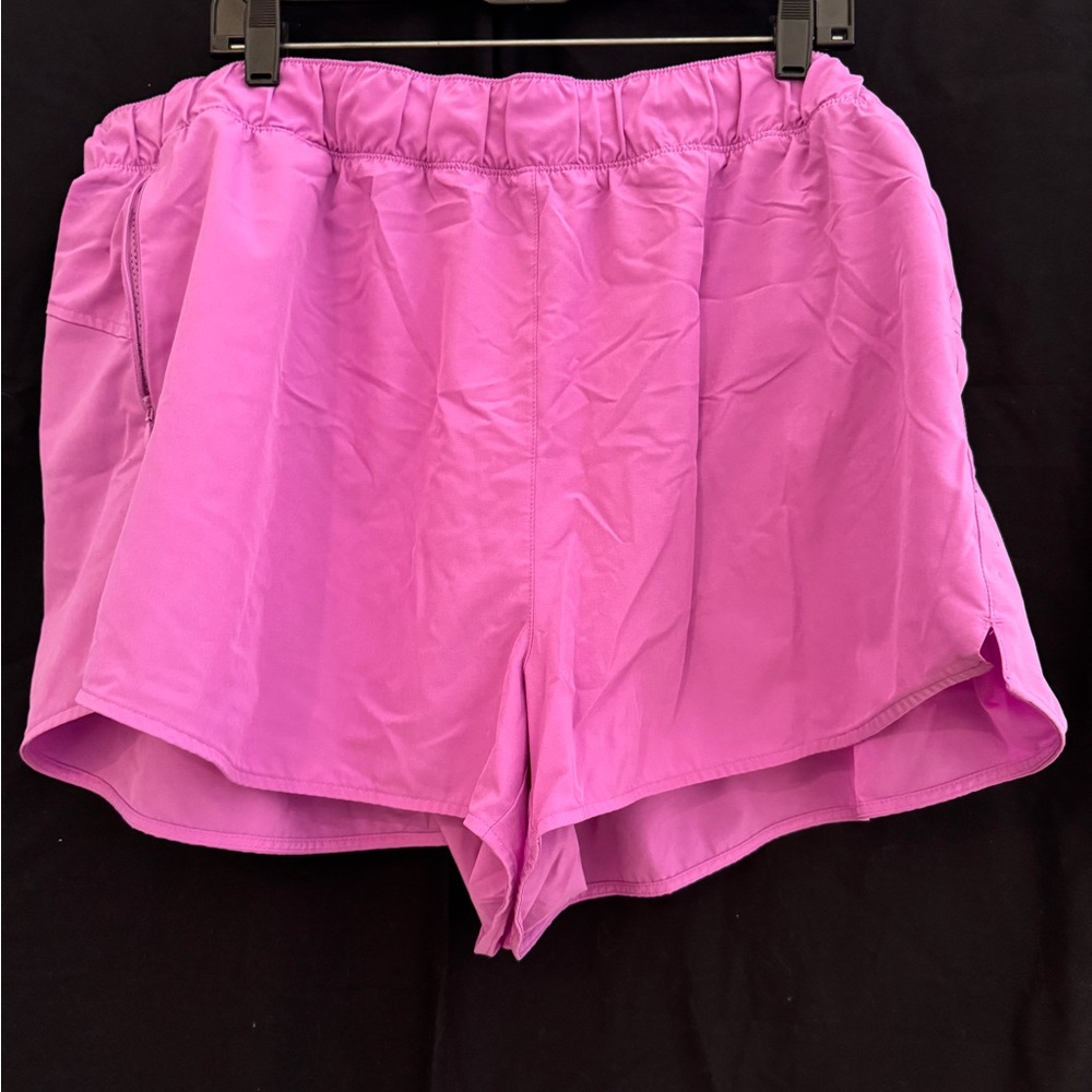 Old Navy Bright Pink Women's Athletic Shorts